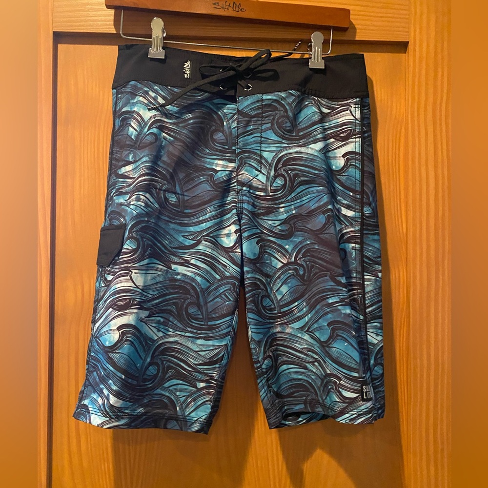 Salt Life Men's Water Swirl Boardshorts NWT